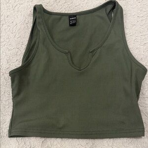 SHEIN Dark Green Ribbed Crop Top
